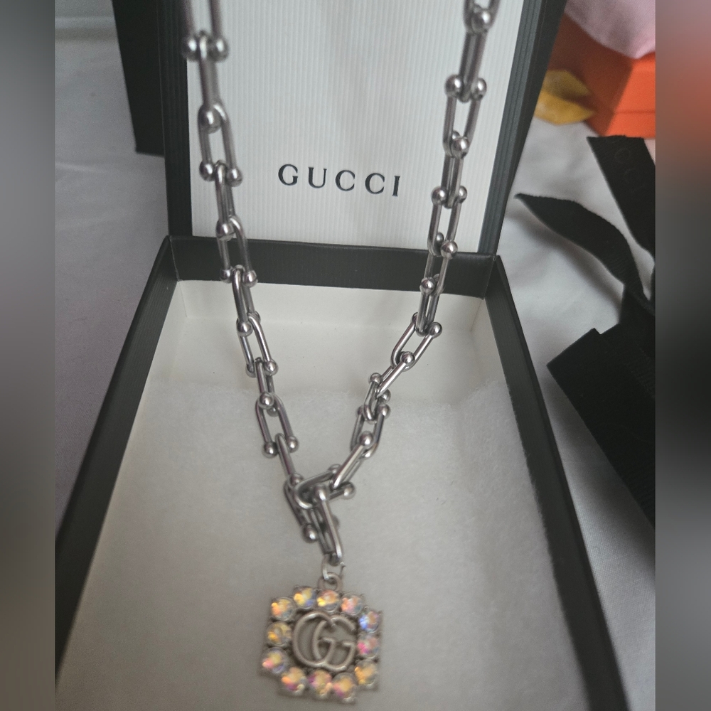 Gucci Silver Irredescent Pendant on Unbranded  Chain Necklace